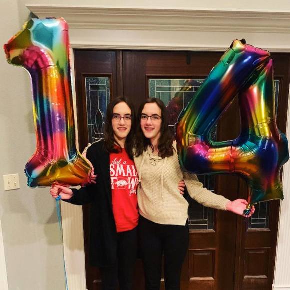 Meet your Posher, Lynette - Picture 1 of 1